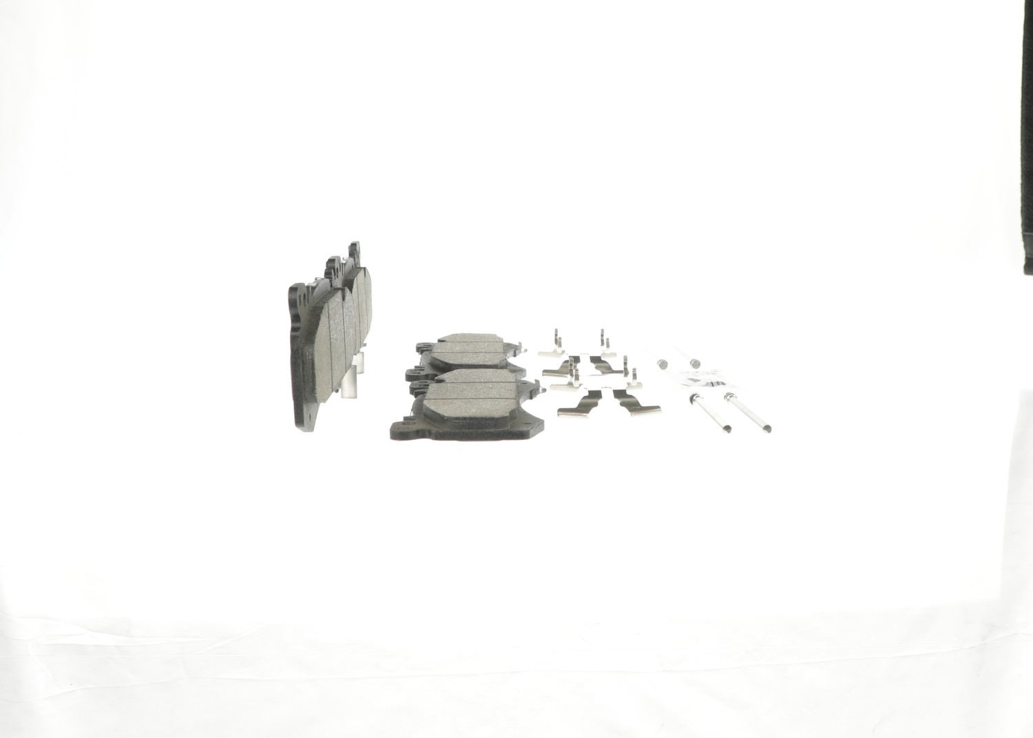 Bosch C2521 QuietCast Brake Pads - Image 5
