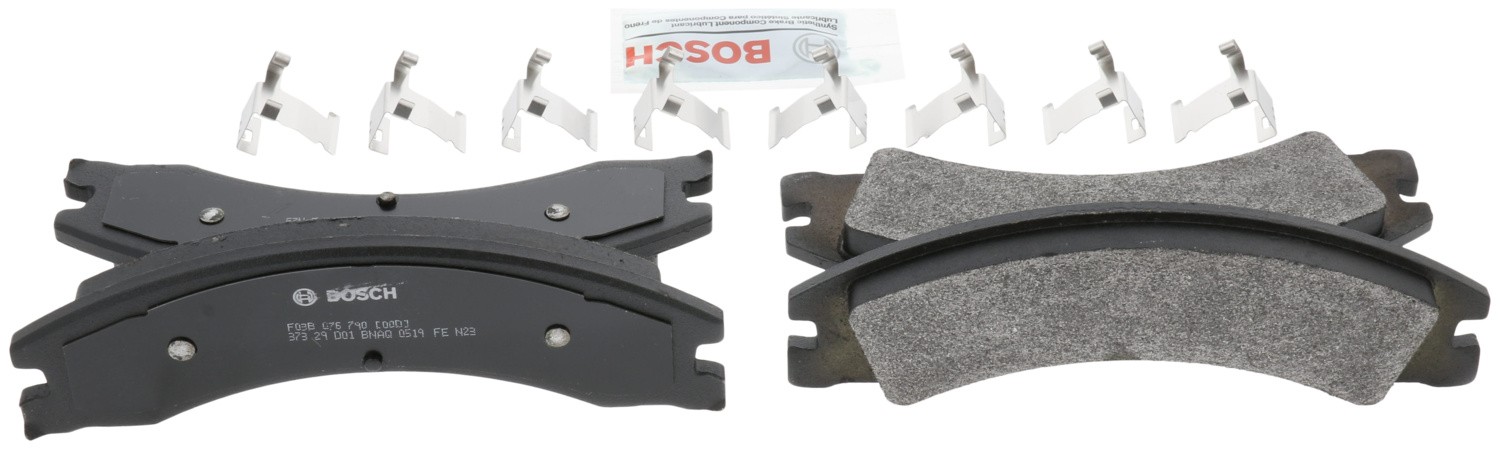 Bosch P1330 QuietCast Brake Pads