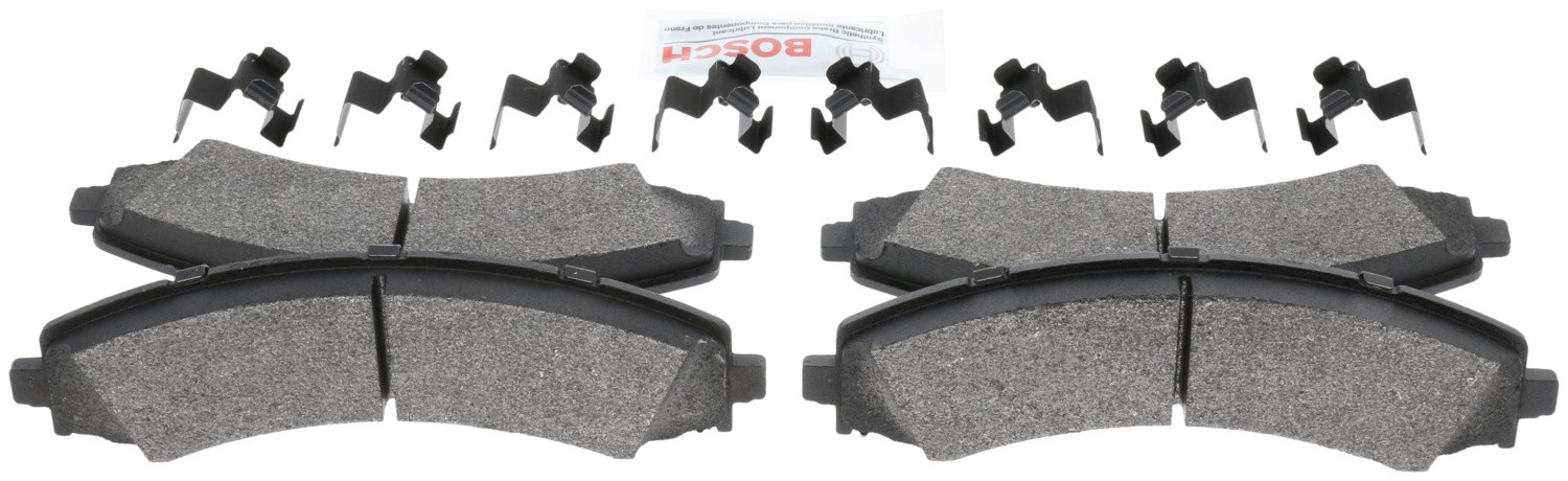 Bosch P2224 QuietCast Brake Pads - Image 2