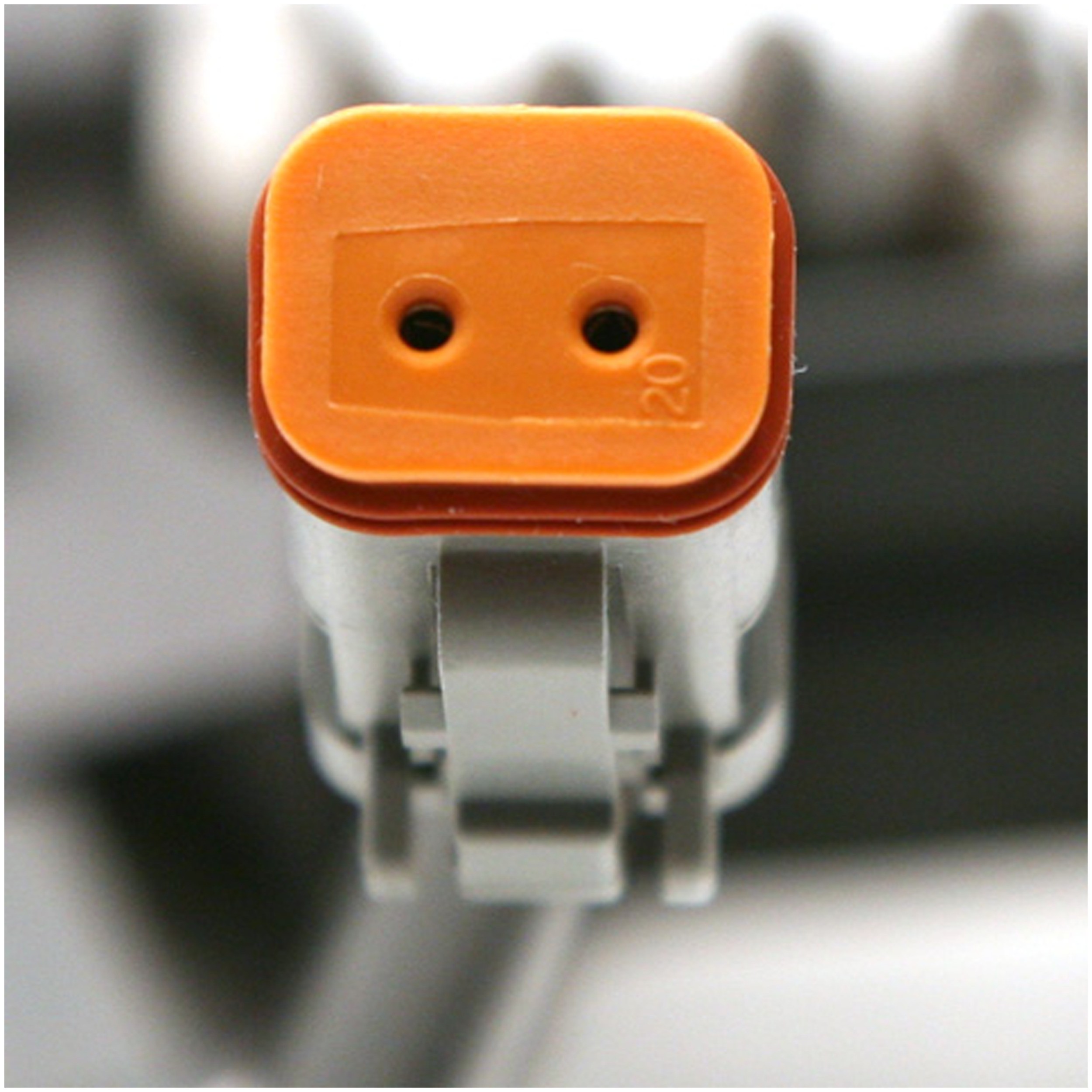 Delphi EX631767 Fuel Injector - Image 2