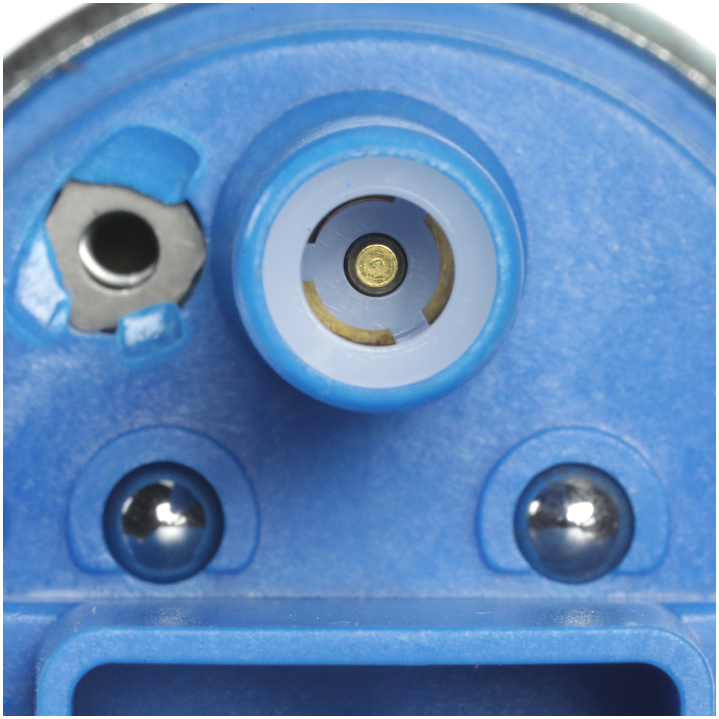 Delphi FE0690 Fuel Pump and Strainer Set - Image 5
