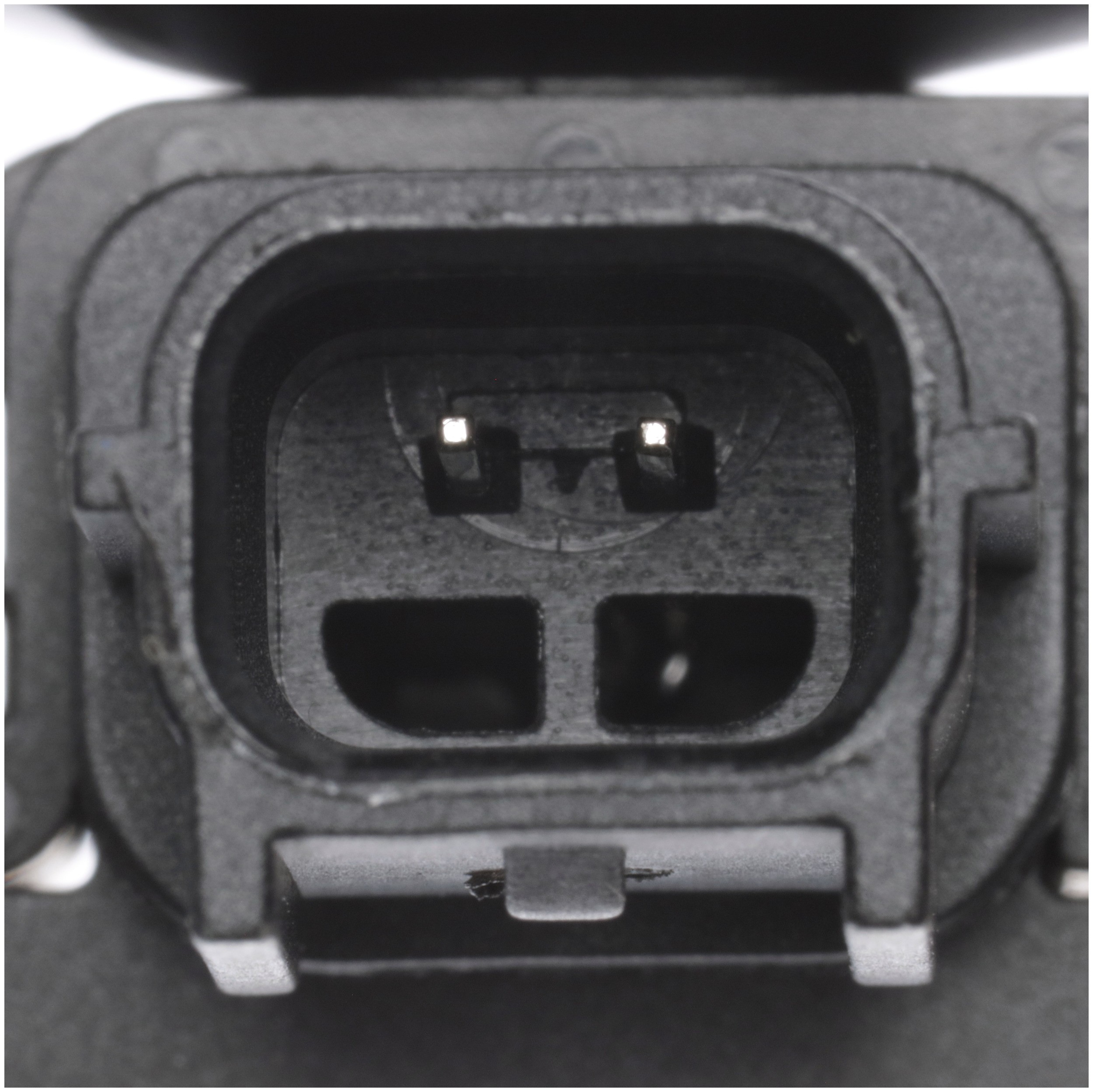 Delphi SS20975 ABS Wheel Speed Sensor - Image 4
