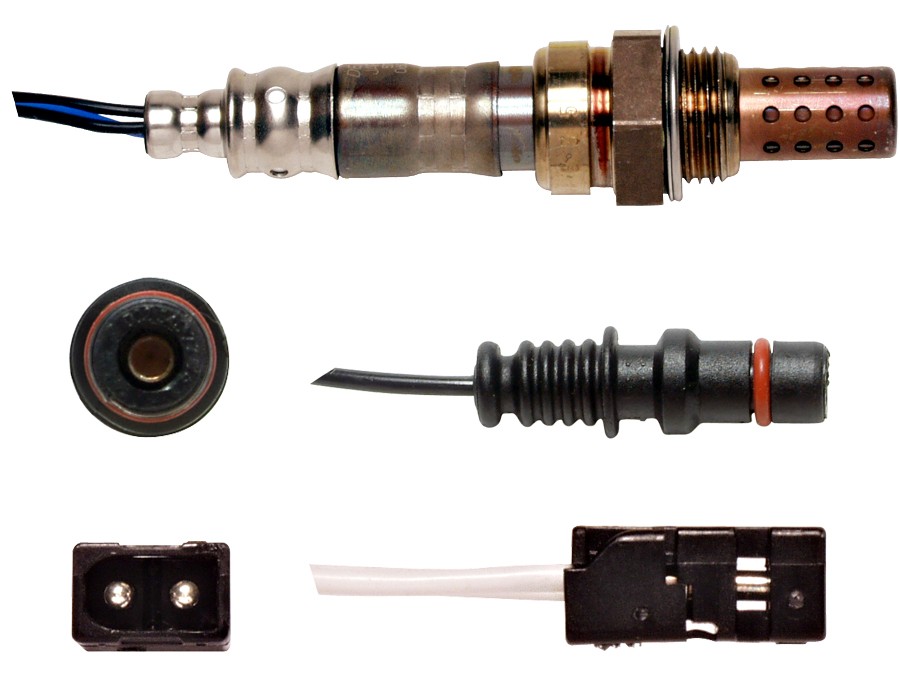 Denso 234-3104 Oxygen Sensor 3 Wire, Direct Fit, Heated, Wire Length: 29.72