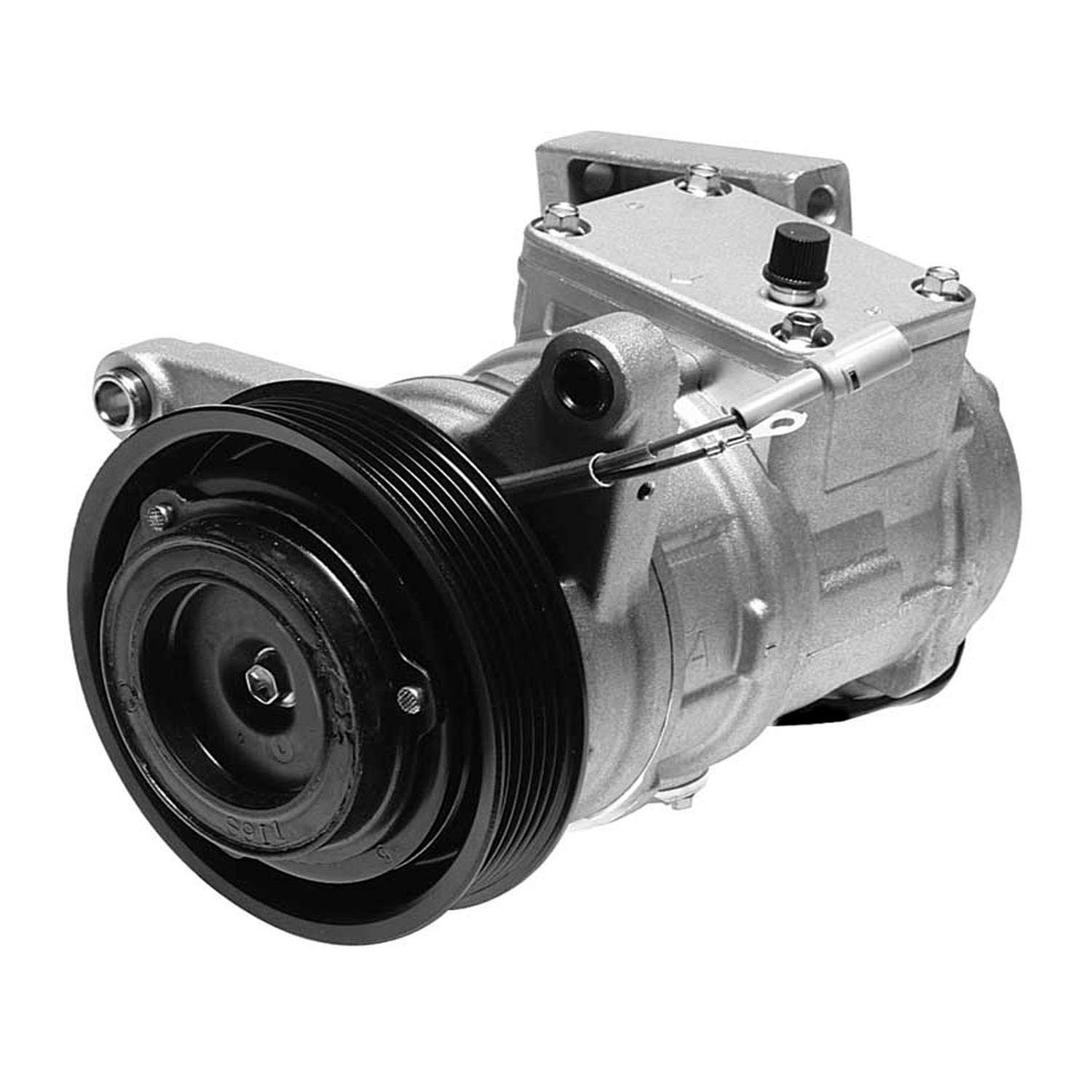 Denso 471-1151 NEW COMPRESSOR W/ CLUTCH - Image 2
