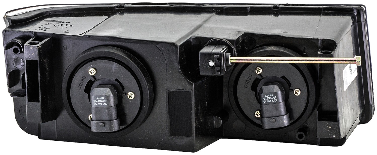 Dorman DOR-1591104 Head Lamp Assembly - Image 2