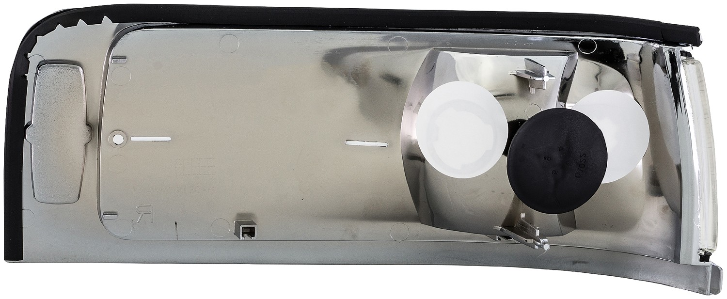 Dorman DOR-1630316 Side Marker Lamp Assembly - Image 2