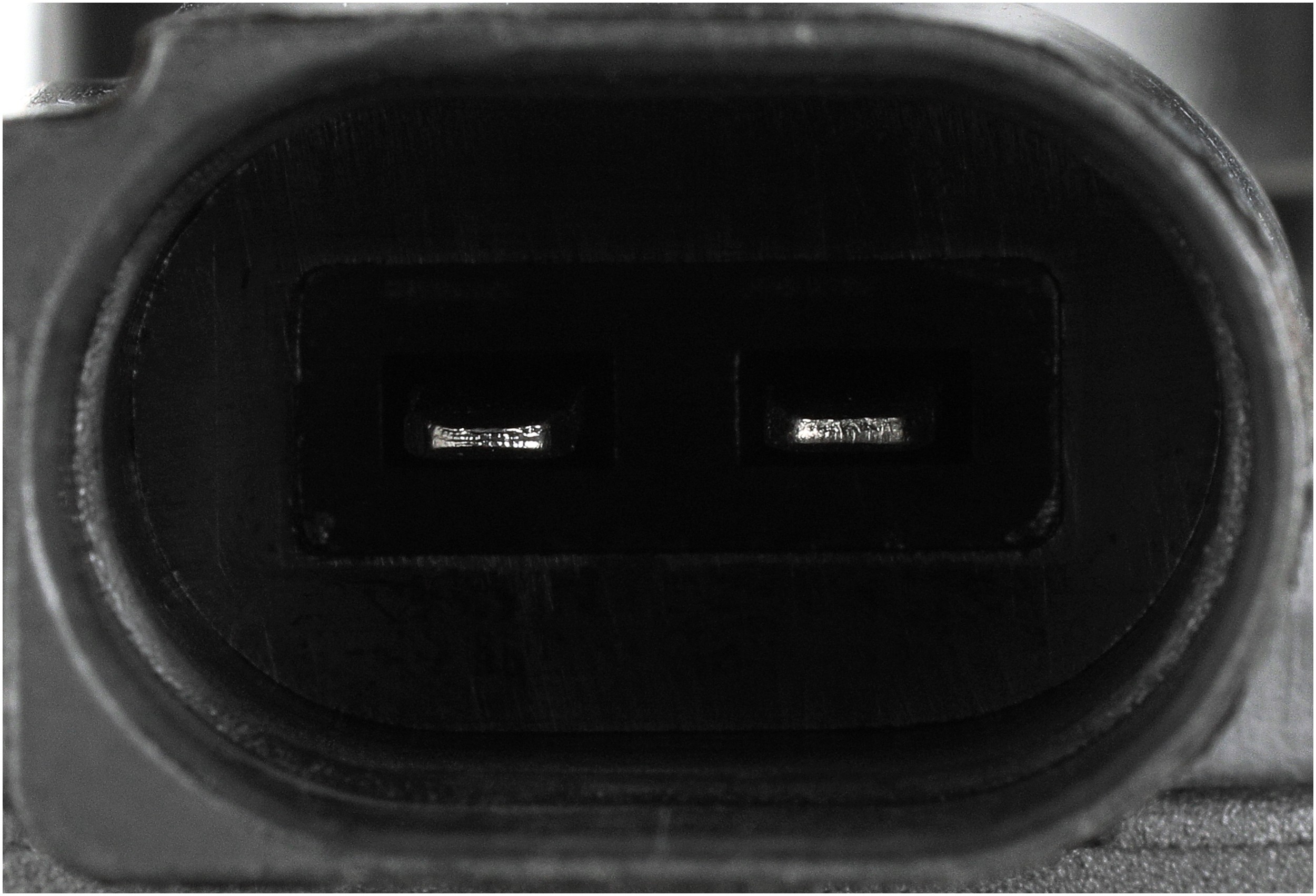Gates EMH916 Engine Crankcase Vent Valve - Image 3