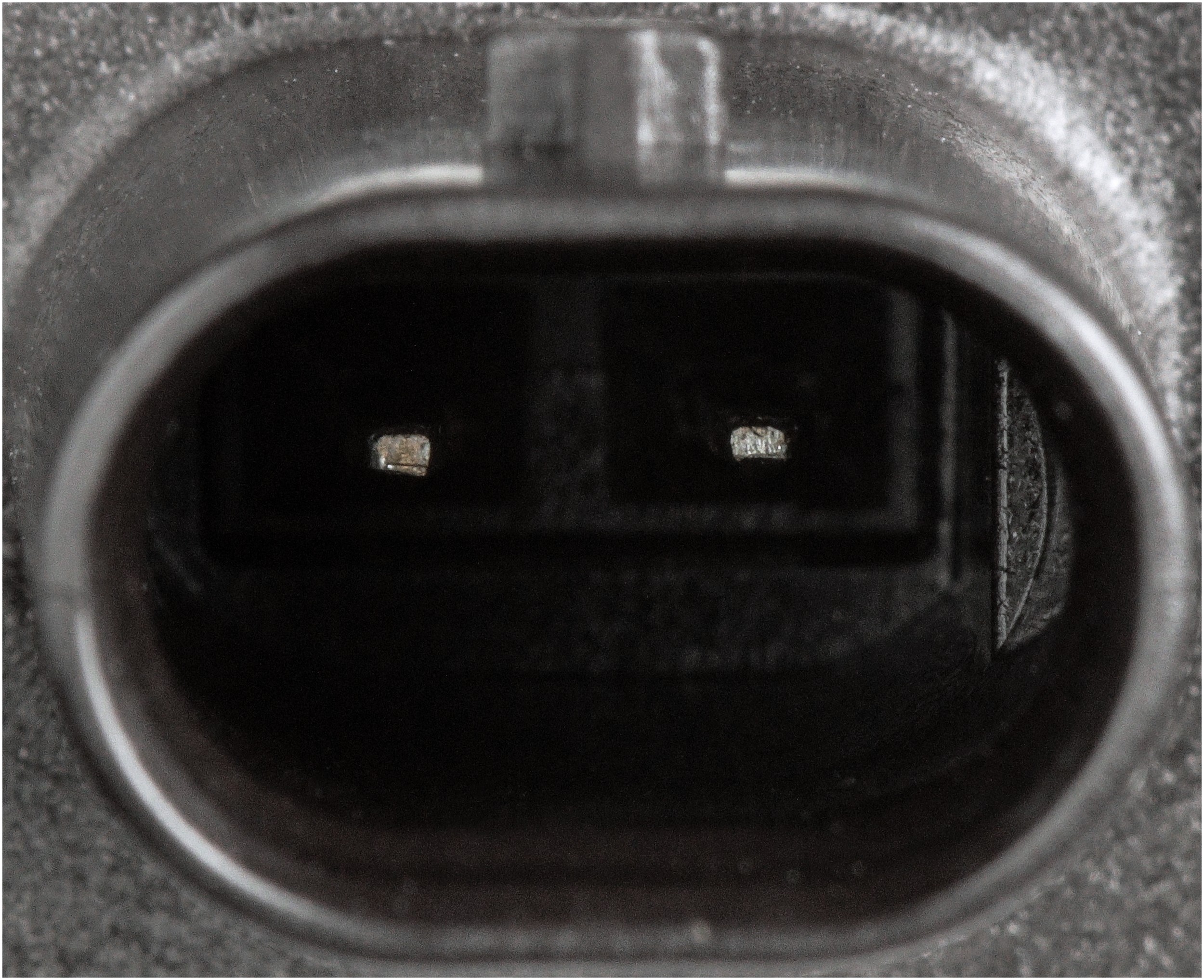 Gates VVS229 Engine Variable Valve Timing (VVT) Solenoid - Image 3