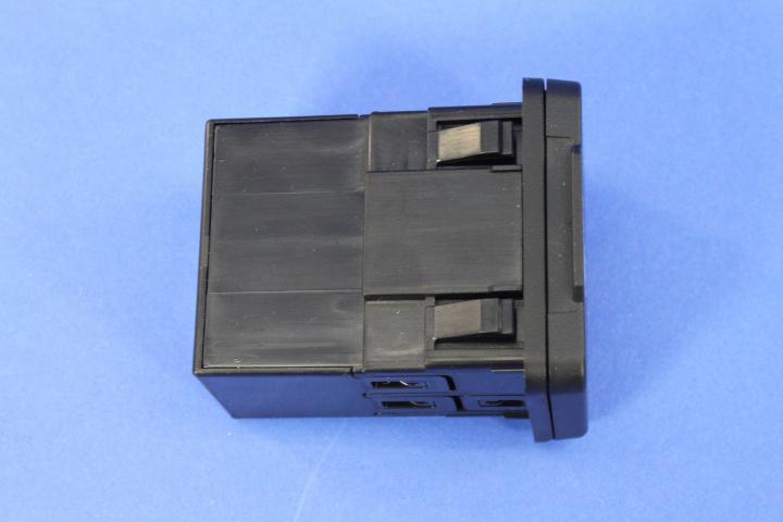 Mopar 68159295AB POWER OUTLET, Inverter