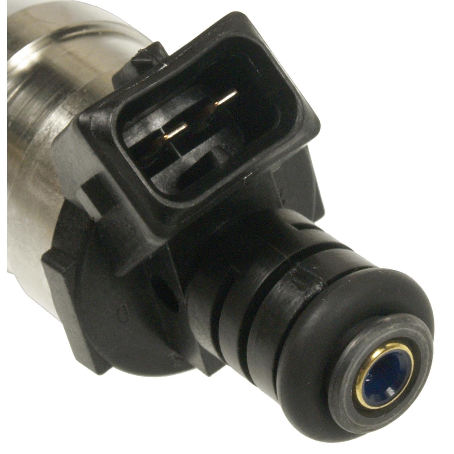 Standard FJ692 Fuel Injector - MFI - New