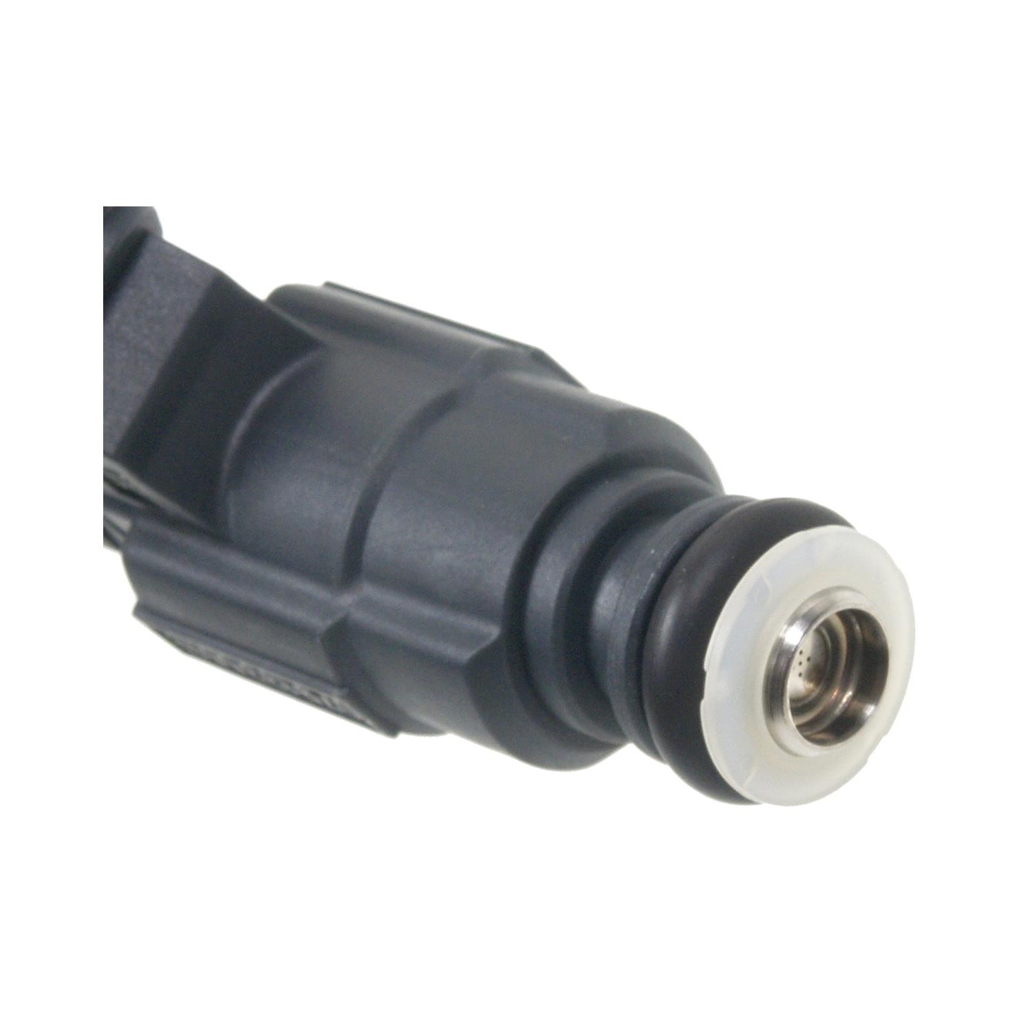 Standard FJ882 Fuel Injector - MFI - New